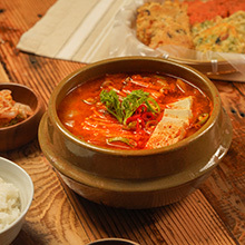 Ultimate Korean Comfort Eats: Vegan Soybean Paste Stew / 비건 된장찌개
